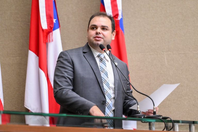 PL de Roberto Cidade que proíbe troca de medidores de energia elétrica sem comunicação prévia ao consumidor é aprovado na ALEAM