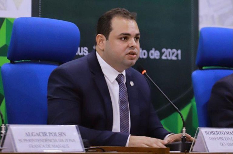 Presidente da Assembleia, deputado Roberto Cidade participa de reunião em defesa da Zona Franca