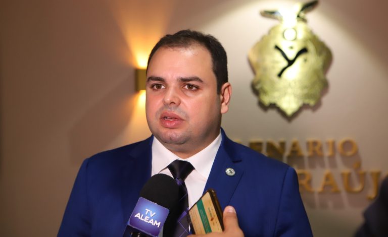 Roberto Cidade solicita melhorias nos ramais da Água Branca e do Leão, na Zona Rural de Manaus