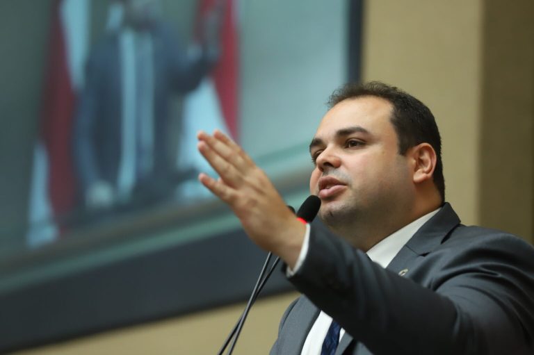 Deputado Roberto Cidade defende necessidade de redução no preço dos combustíveis no Amazonas