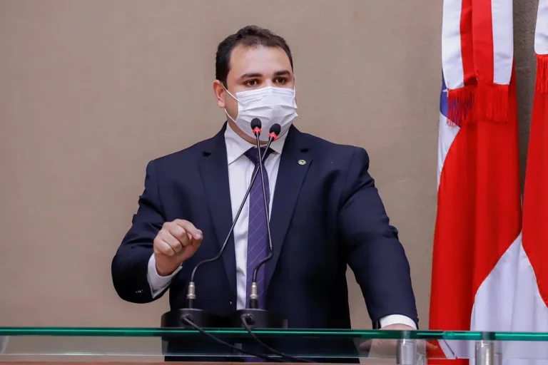 Deputado Roberto Cidade solicita aumento de efetivo policial para combater o crime em Tabatinga