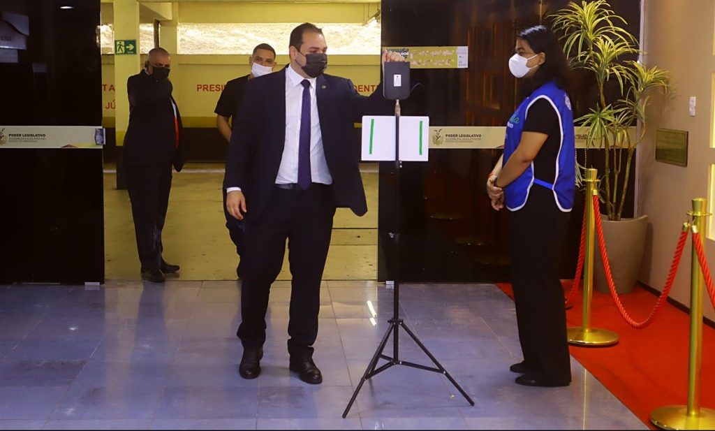 Presidente Roberto Cidade confirma nova forma de funcionamento na Assembleia, a partir de segunda-feira