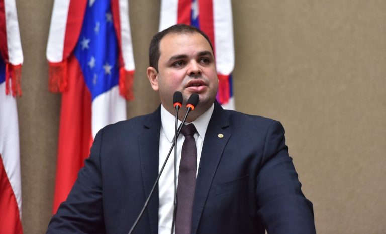 Roberto Cidade reconhece com Projeto de Lei atuação de agentes da Defesa Civil no Amazonas