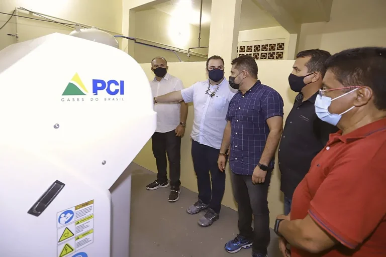 Em visita à Barreirinha, Roberto Cidade se compromete em cobrar da SES a instalação de uma UCI no município