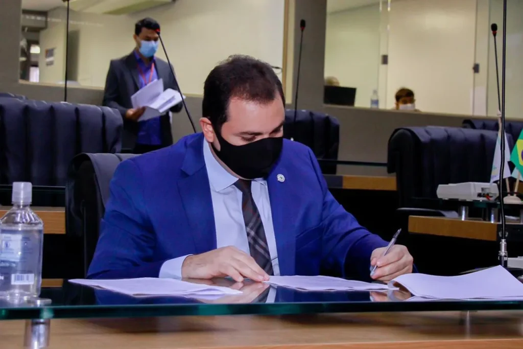Ampliação do Programa RespirAr para o interior, sugere Roberto Cidade