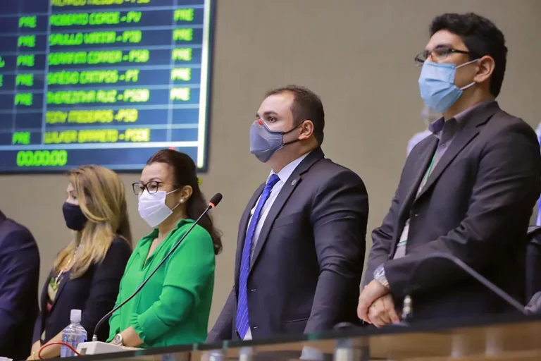Aprovadas emendas do presidente Roberto Cidade à LDO que beneficiam PM, Bombeiros, Mulheres e Agricultores