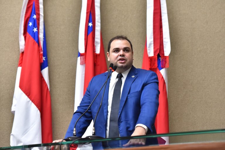 Lei do deputado Roberto Cidade regula sobre reposição gratuita de hidrômetros furtados