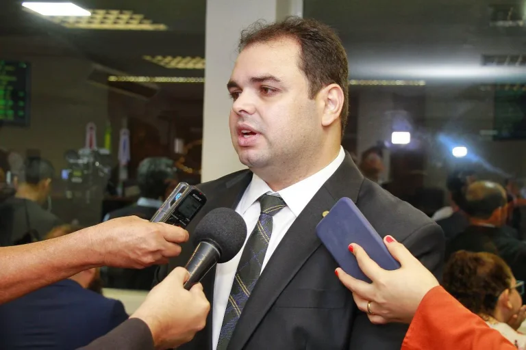 Deputado pede que prefeitura faça cumprir a lei que proíbe uso de cerol em Manaus