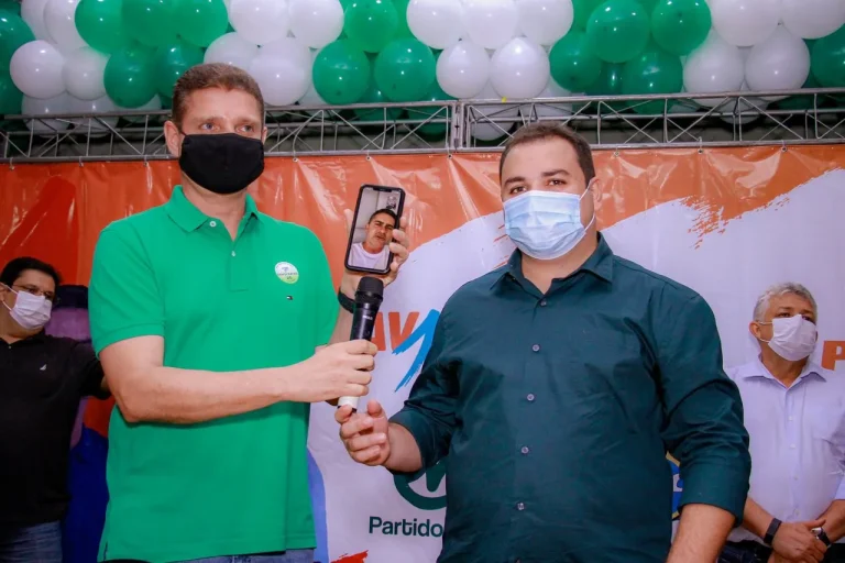 PV Manaus apresenta 62 candidatos e declara apoio a David em convenção municipal