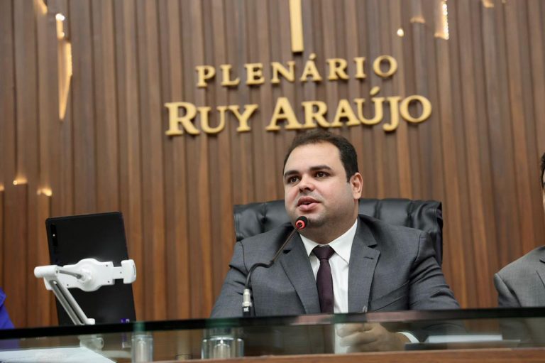 Lei de Roberto Cidade, que reforça iniciativas promovidas pela sociedade civil organizada, é sancionada