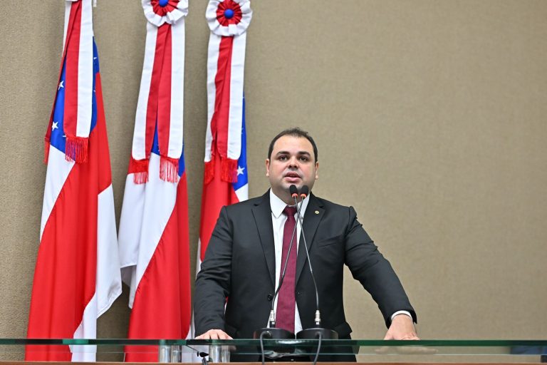 Propostas de Roberto Cidade reforçam importância de ações em saúde para o câncer colorretal e a endometriose   