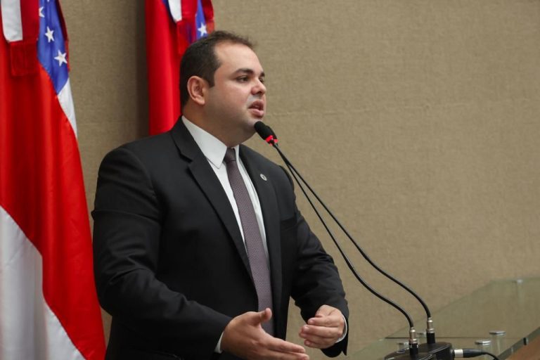 PL de Roberto Cidade institui ‘Semana de Conscientização sobre Segurança Digital’