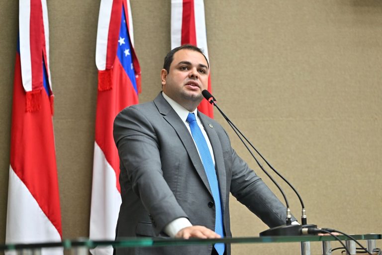 Roberto Cidade anuncia que DNIT/AM se comprometeu em prestar esclarecimentos aos deputados estaduais no dia 7 de junho