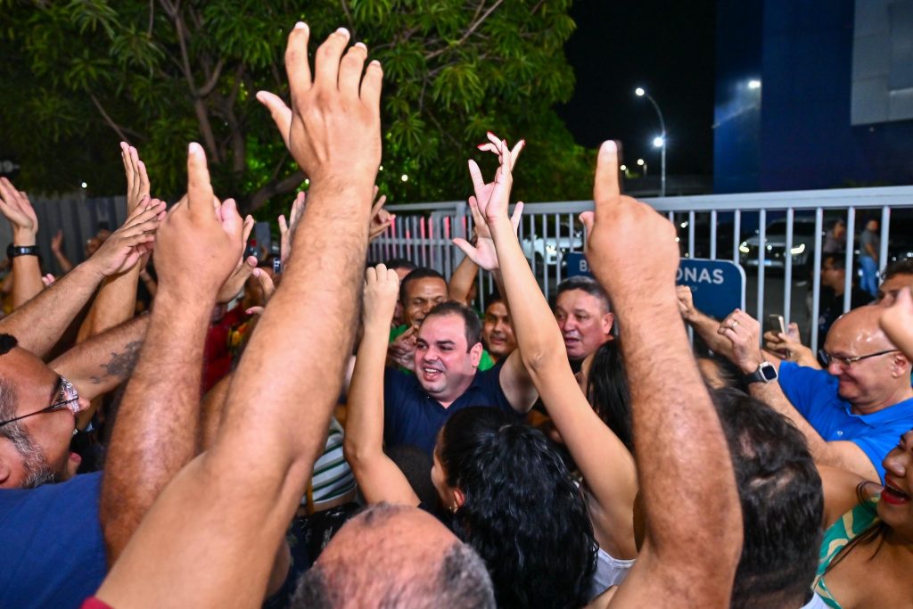 “Para mudar Manaus, primeiro tem que mudar o prefeito”, diz Roberto Cidade após debate da Band
