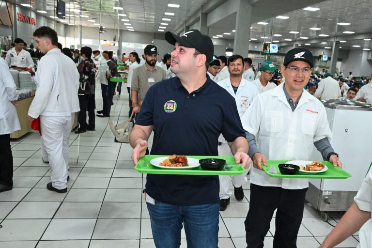 Em visita à Honda, Roberto Cidade ouve demandas para a Zona Franca de Manaus