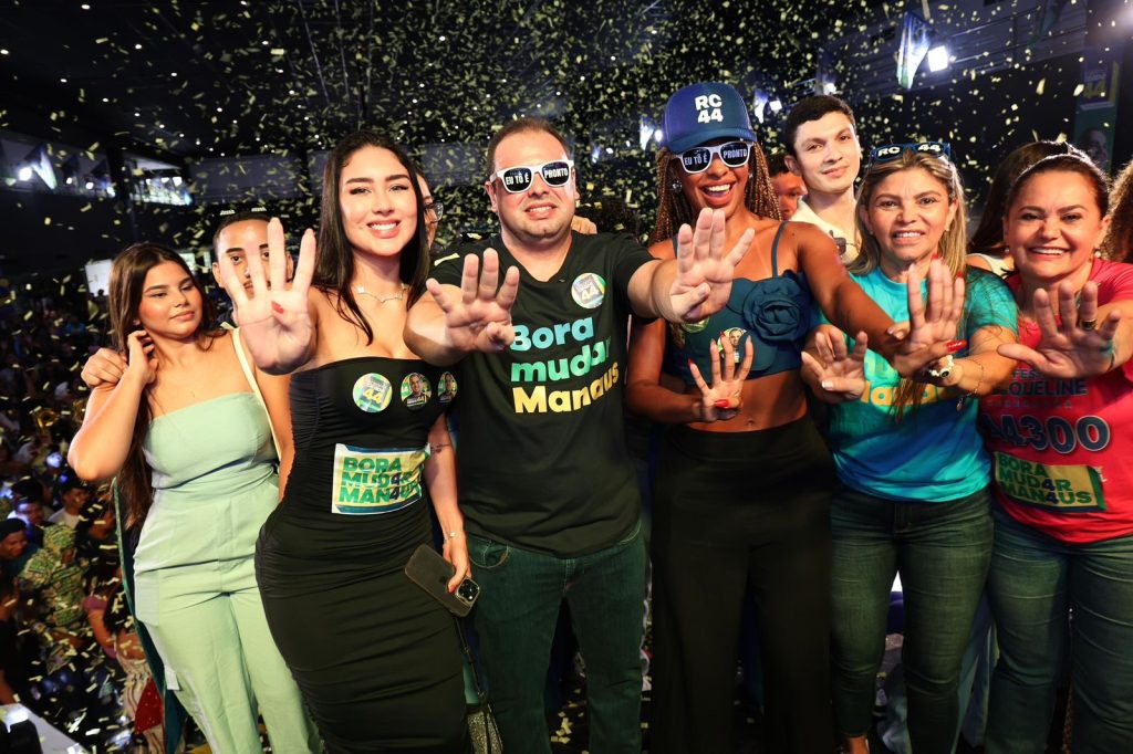Em evento com mais de cinco mil jovens na manhã deste sábado, Roberto Cidade reforçou compromissos com a juventude