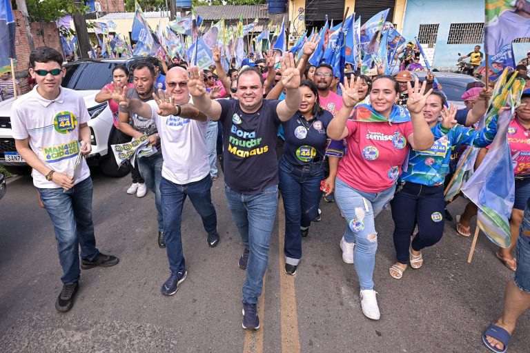 Zona Norte faz festa para Roberto Cidade no último dia de campanha