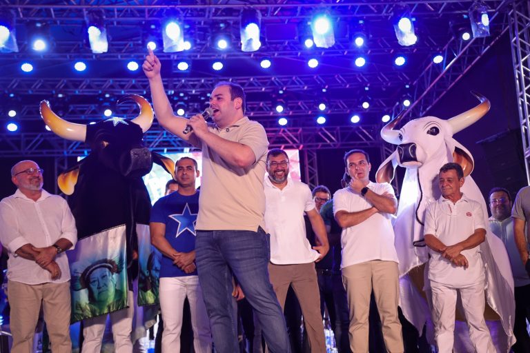 Em Parintins, presidente Roberto Cidade fala da expectativa de incremento na economia regional com o Festival Folclórico 2025 e vistoria obras do Prosai