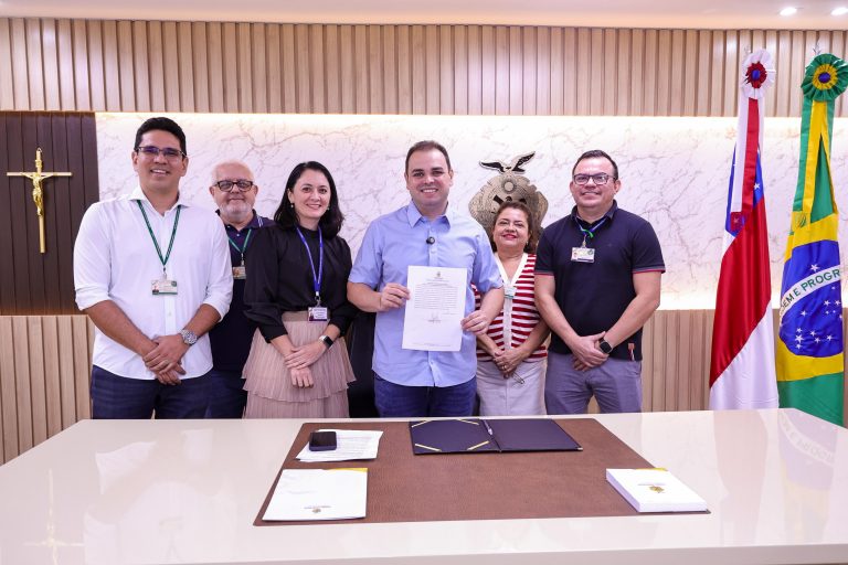 Presidente Roberto Cidade enaltece rigor técnico e transparência do concurso da Aleam, após definição dos locais de prova