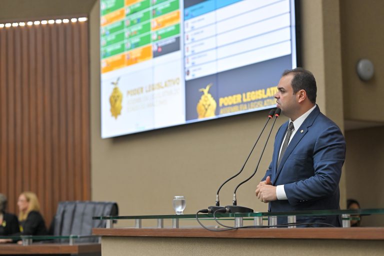 Divulgado resultado definitivo do concurso da Aleam, presidente Roberto Cidade confirma convocação para provas práticas e discursivas em 1º de março