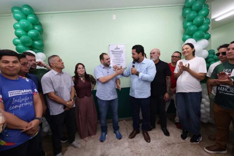 Em Boa Vista do Ramos, governador Roberto Cidade entrega novo núcleo de ensino da UEA e reforça compromisso com a educação superior do estado