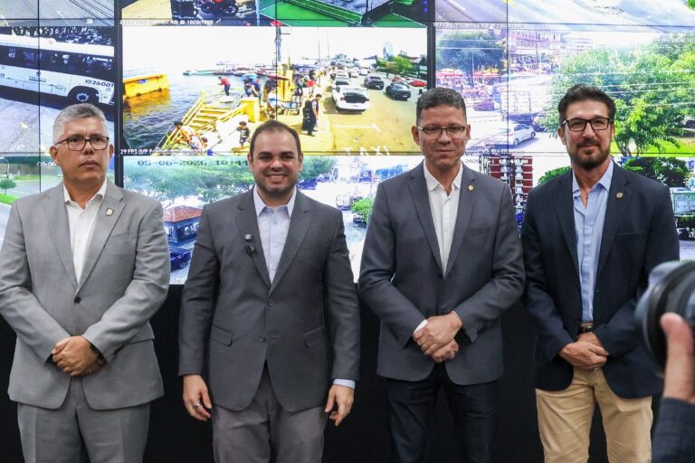 Governador Roberto Cidade apresenta modelo inteligente de segurança pública ao governador de Rondônia
