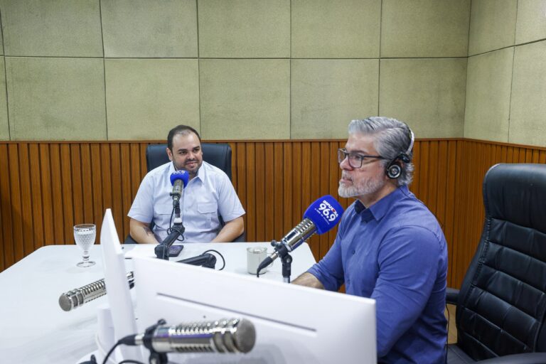 À Rádio Difusora, governador Roberto Cidade faz balanço de 2 meses de gestão junto ao Executivo Estadual