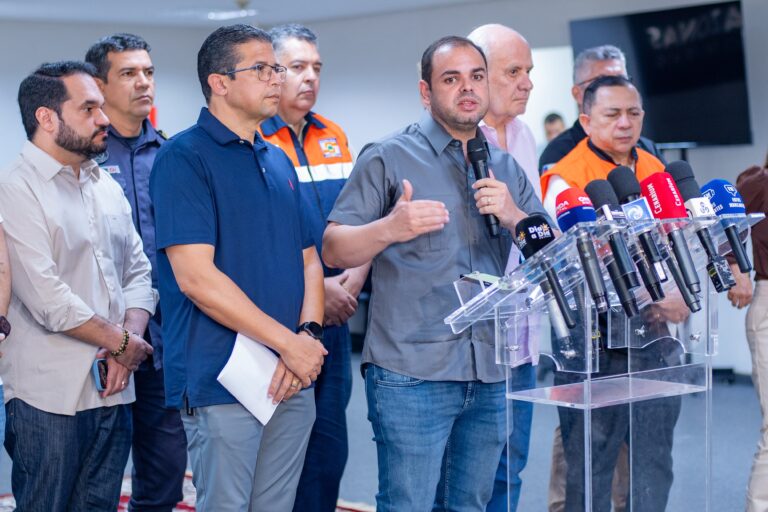 Governador Roberto Cidade alinha ações com municípios e Governo Federal para enfrentar incêndios florestais no Amazonas